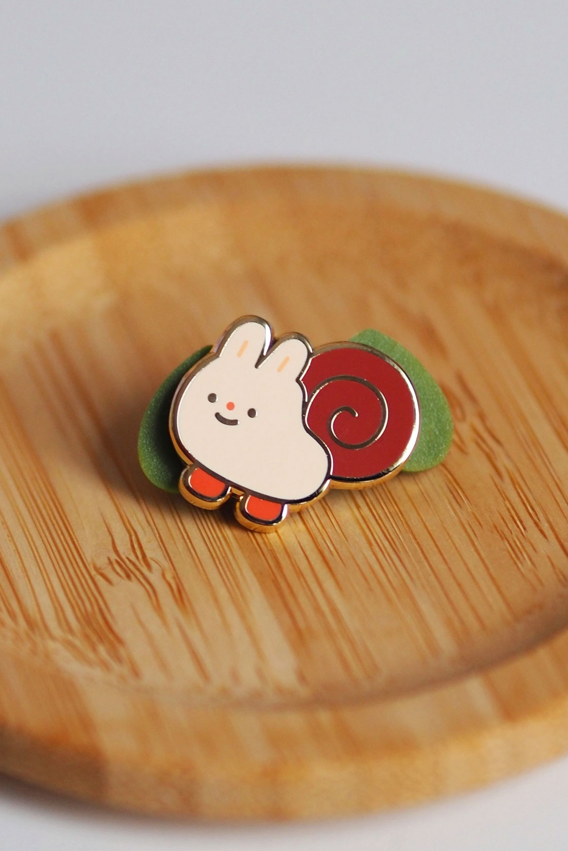 Natamori Snail Pin