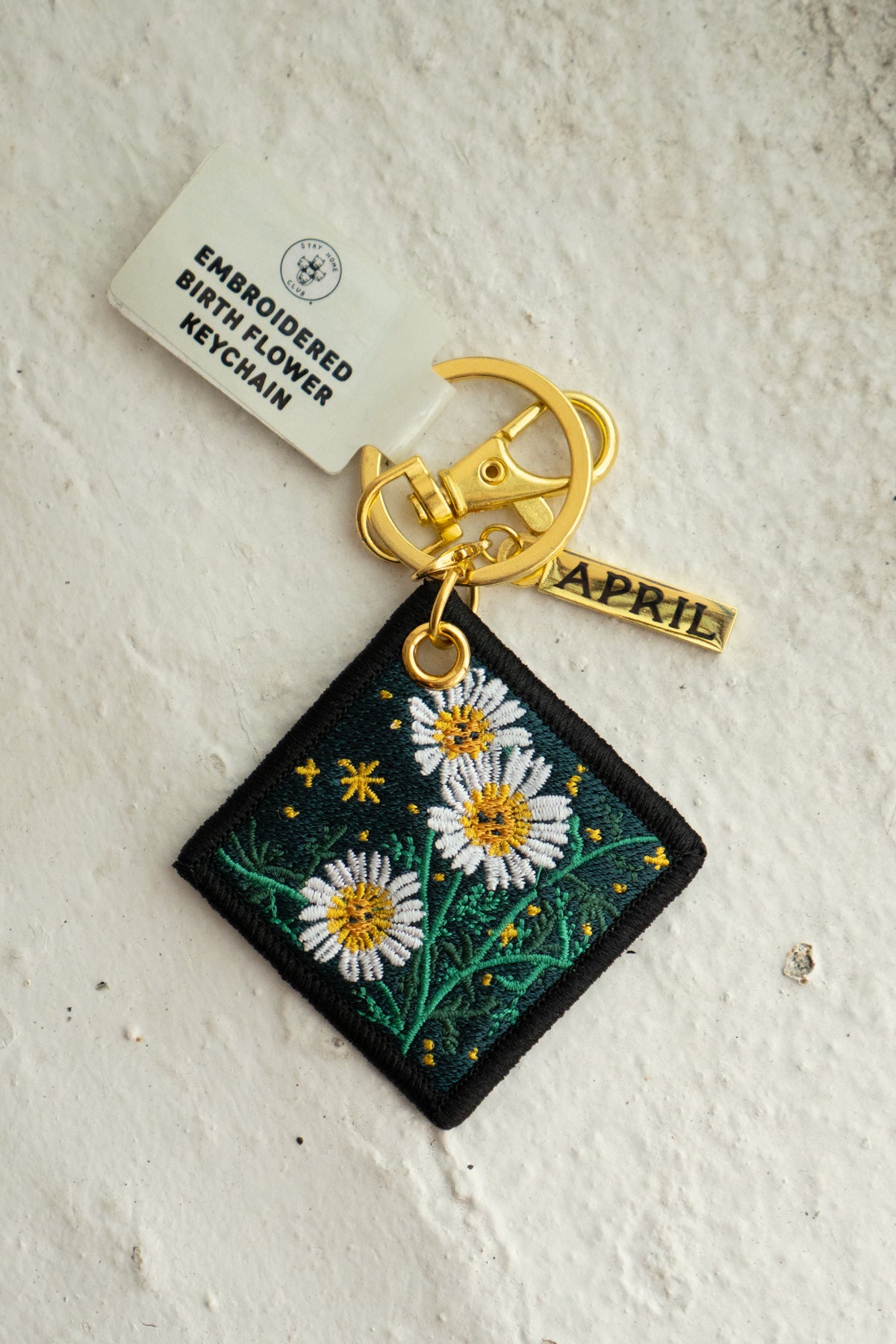 Daisy - April Birth Flower Keychain