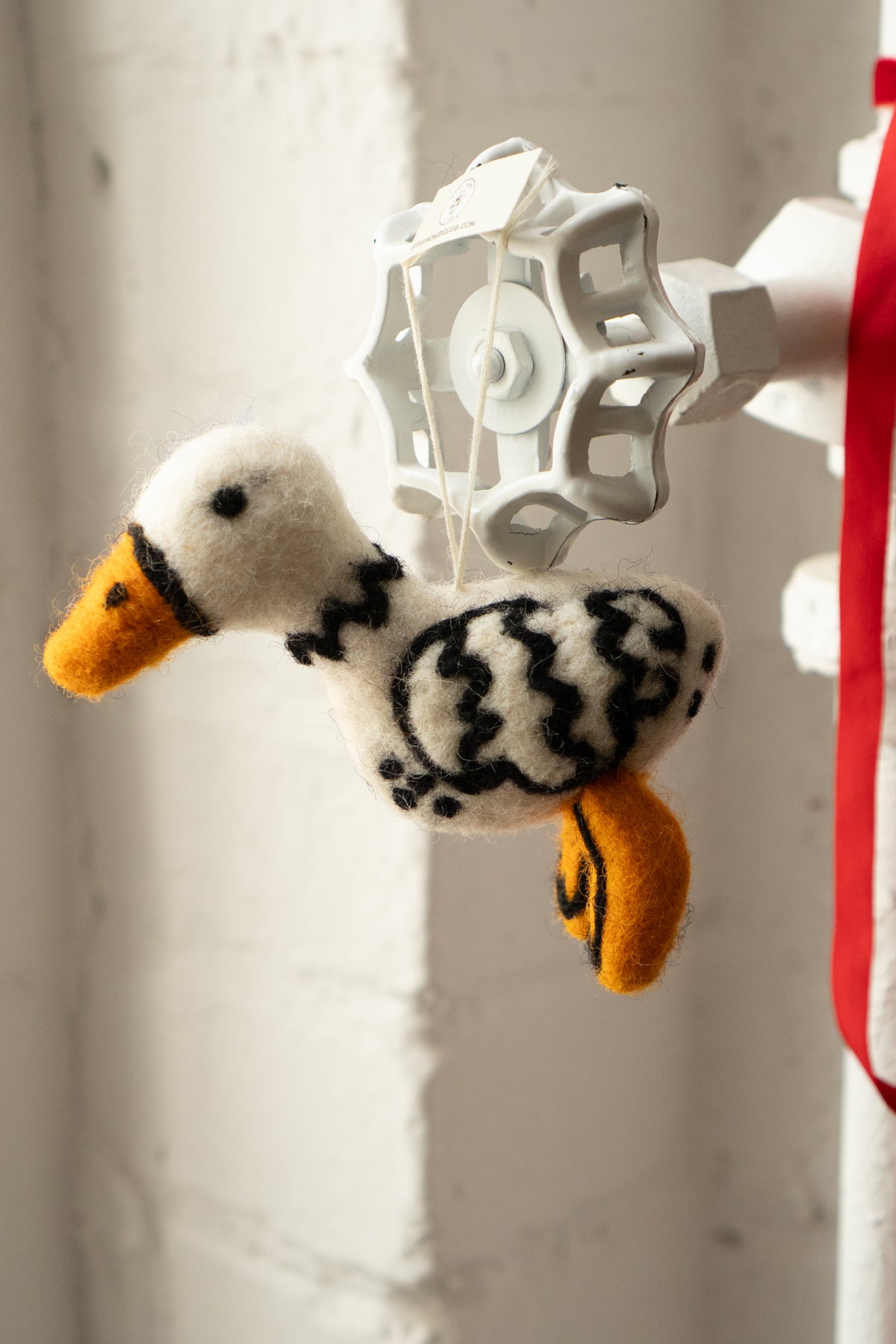 Ornement en Laine Feutrée 'Fowl'