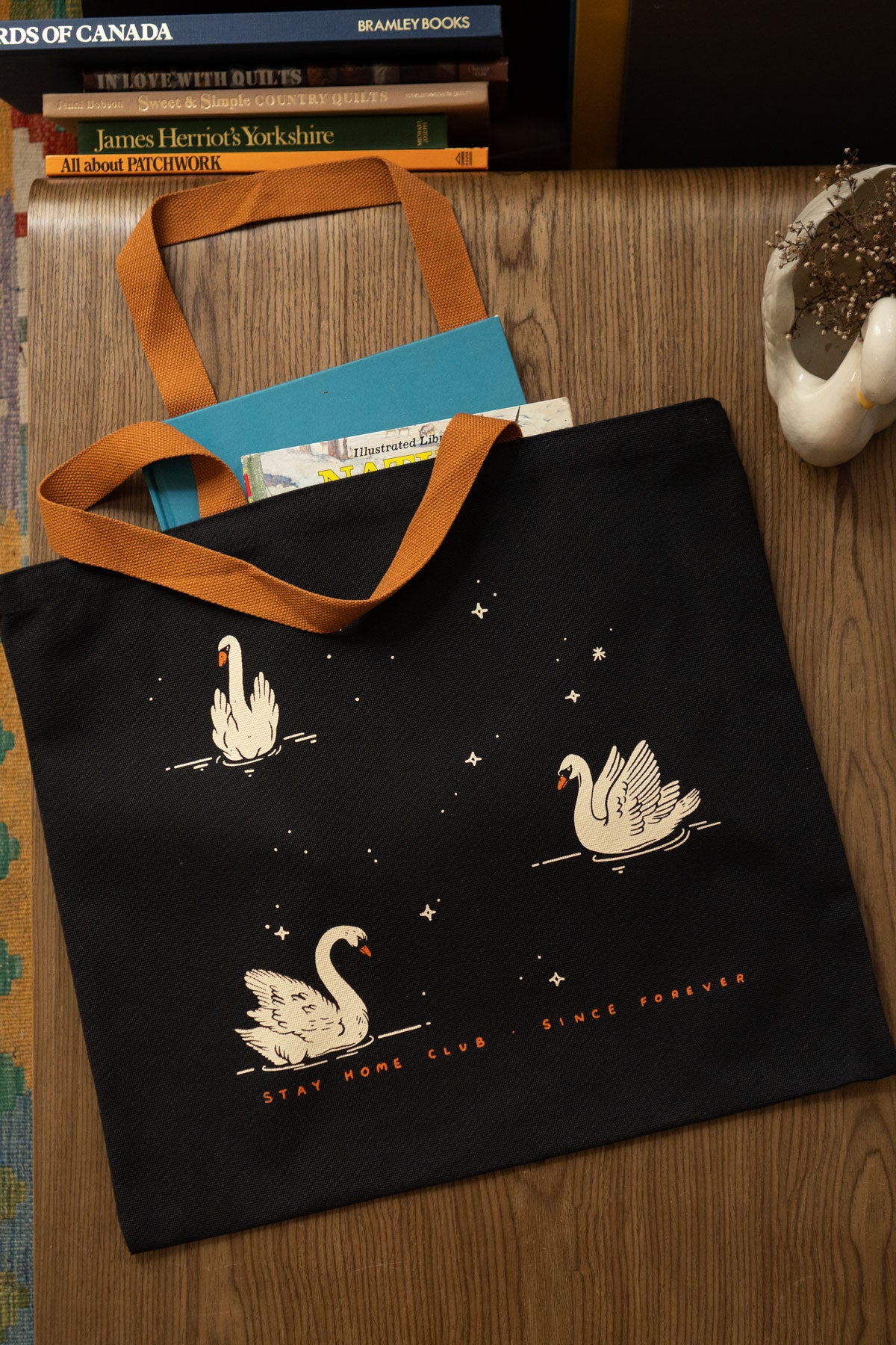 Fourre-Tout Simple 'Night Swans'