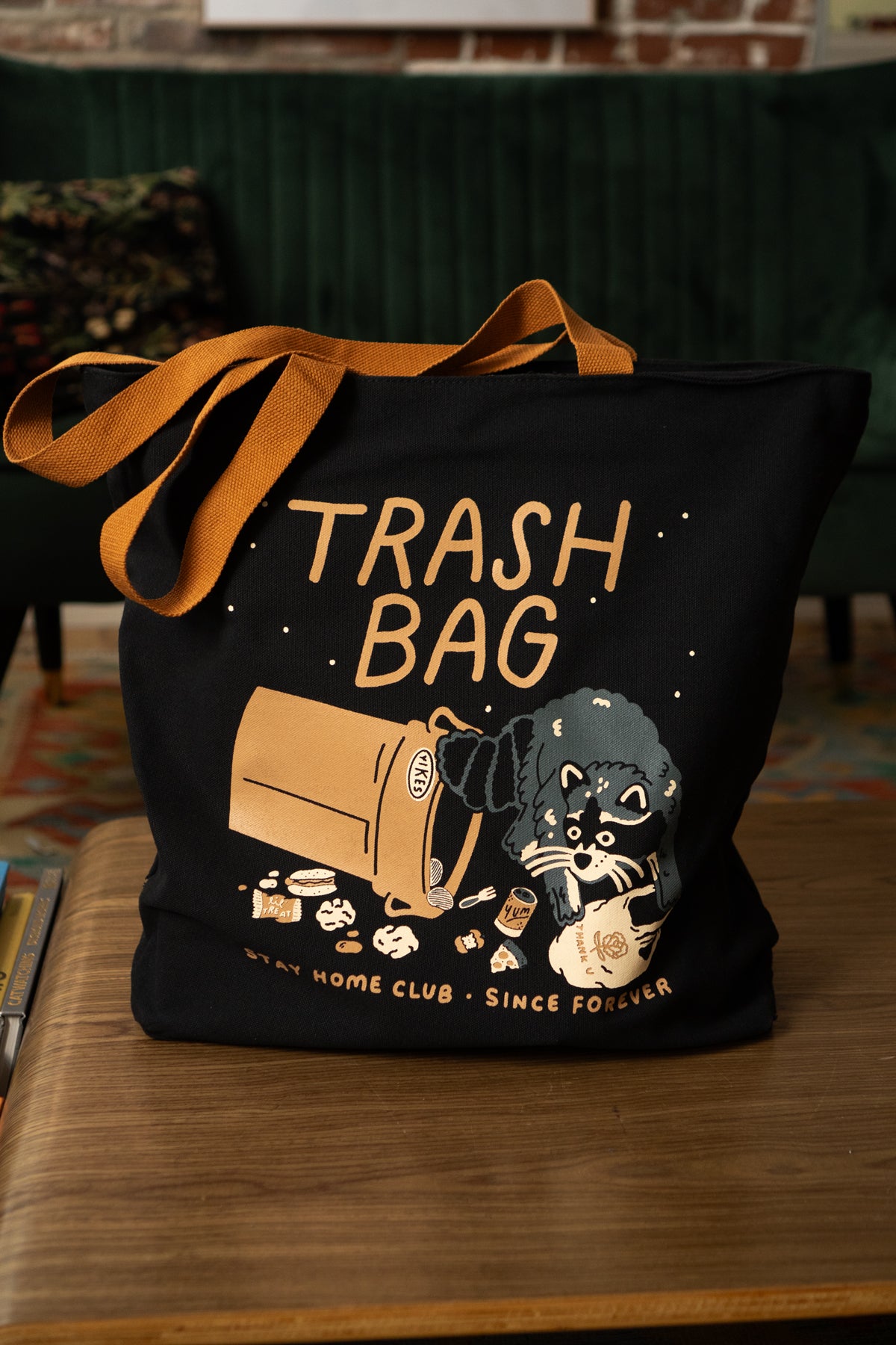 Trash Bag Big Zip Tote