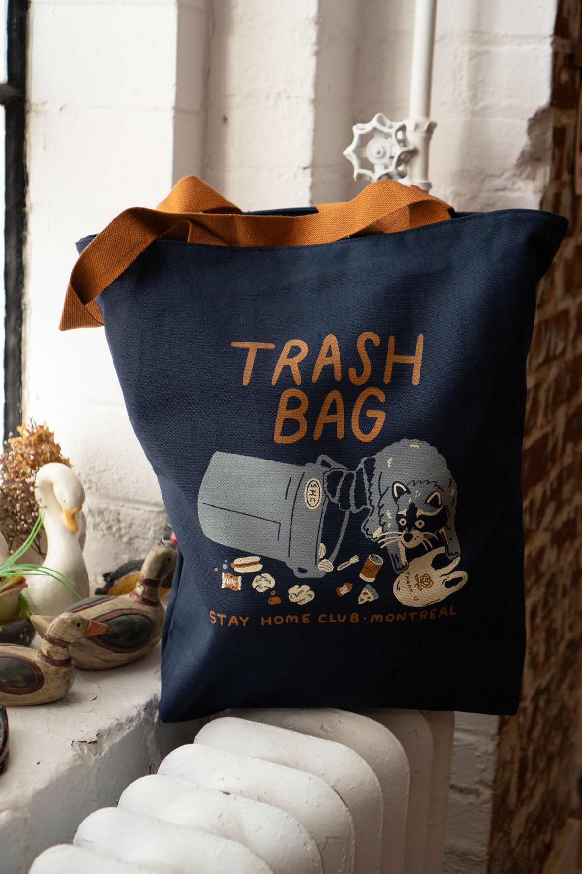 Trash Bag Big Zip Tote