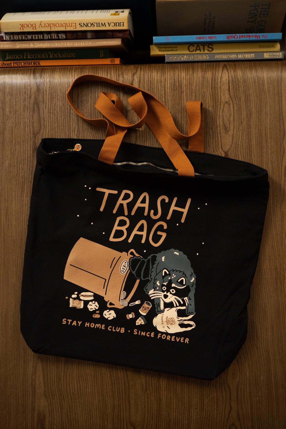 Trash Bag Big Zip Tote